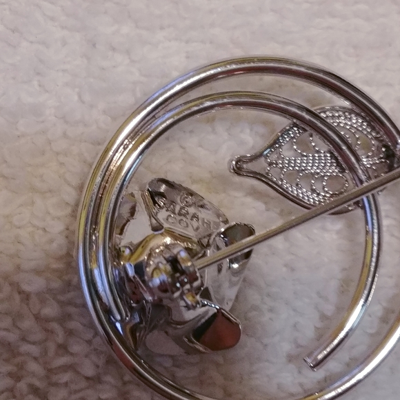 Sarah Coventry. Vintage Silver tone brooch. Leaf. Rose. Circle. Swirl. - Picture 4 of 4